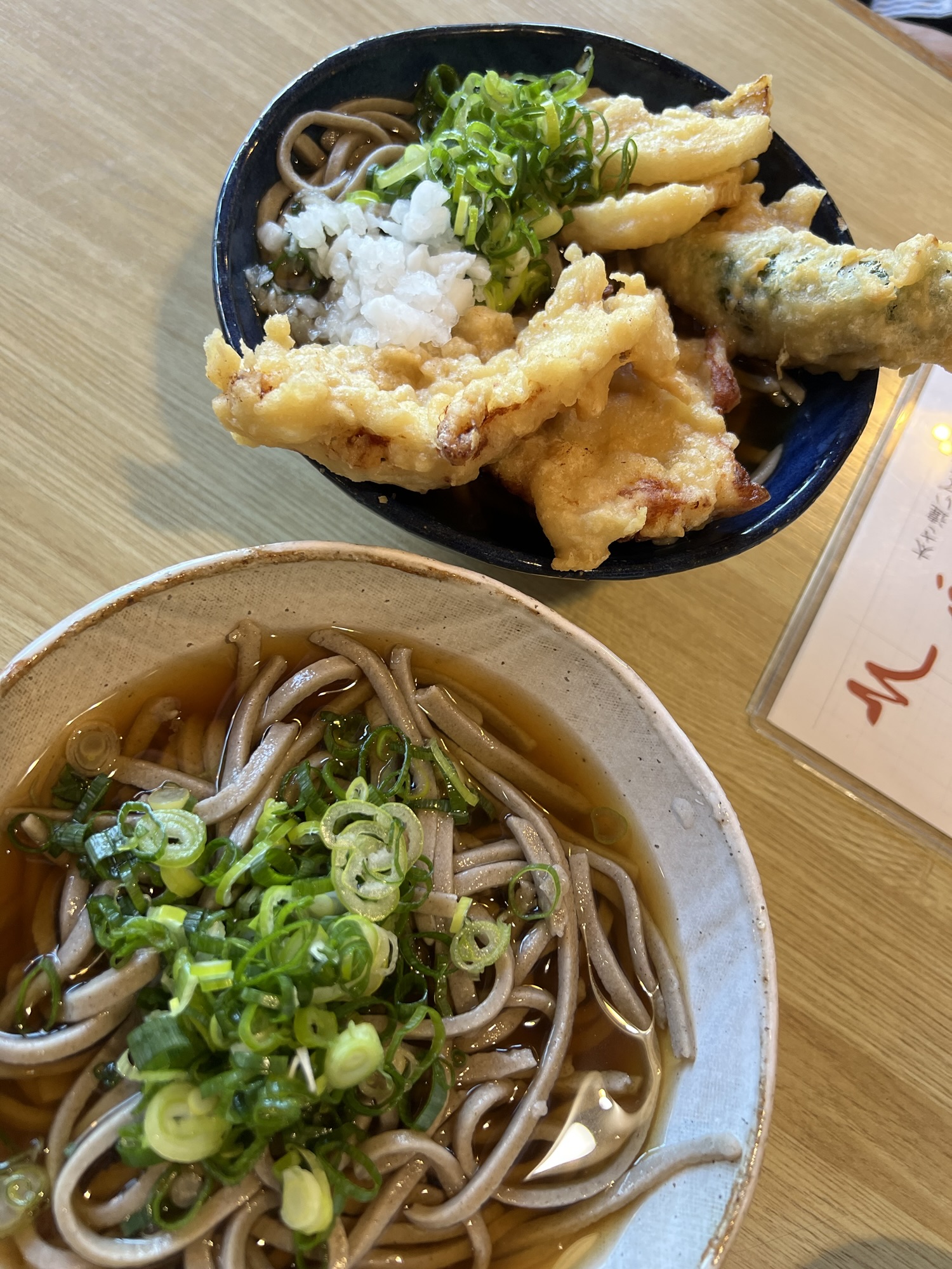 再び美味しいお蕎麦、白ワインソフトクリーム